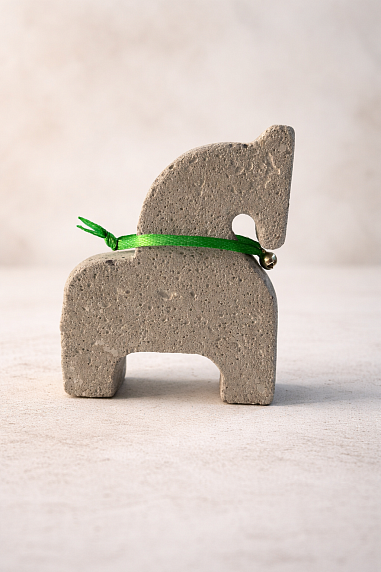 Бетонная статуэтка «Лошадка», серая, 9 см, фото 2.