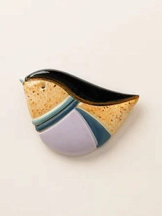 Брошь ручной работы Екатерина Юдо «Снегирь», сиреневая, керамика