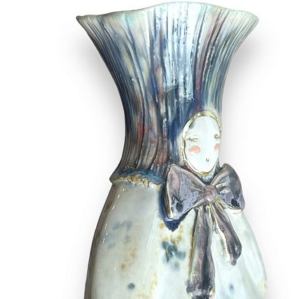 Ваза ручной работы «Собеседник» с бантиком, белый, керамика, фото 2.