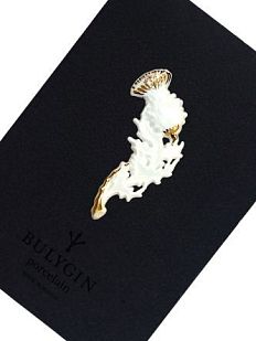 Брошь ручной работы Bulygin «Чертополох», бело-золотистая, фарфор