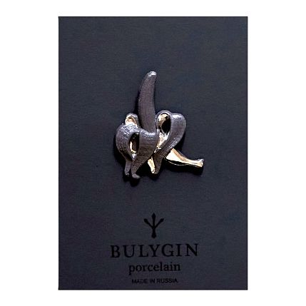 Брошь ручной работы Bulygin «Банан», фарфор, чёрно-серебристая, фото 2.