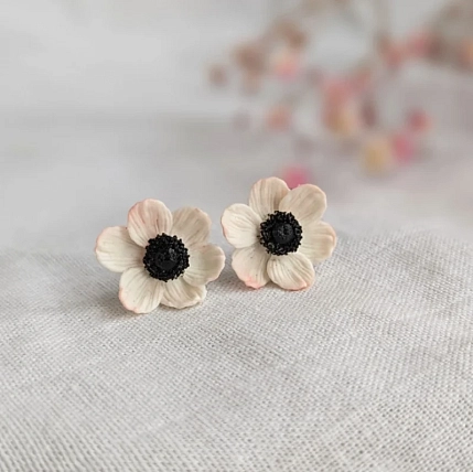 Серьги-гвоздики Подарки руками «Анемоны», бело-розовые, полимерная глина, фото 3.