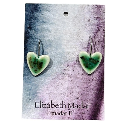 Серьги Elizabeth Madar Сердечки с разводами, керамика, тёмно-зелёные, фото 1.