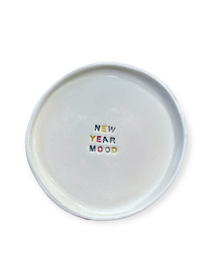 Тарелка ручной работы на Новый год с надписью «New Year Mood», керамика, 18 см