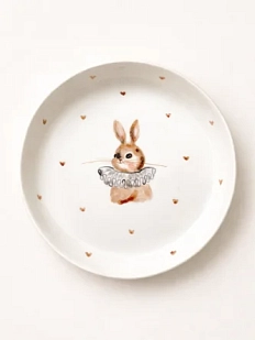 Тарелка ручной работы Ким керамика с бортиком Зайка в жабо с коричневыми сердечками, белая, фарфор, 19 см