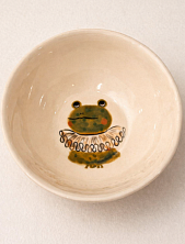 Тарелка глубокая ручной работы Ким керамика Лягушка в жабо, белая, фарфор, 12 см