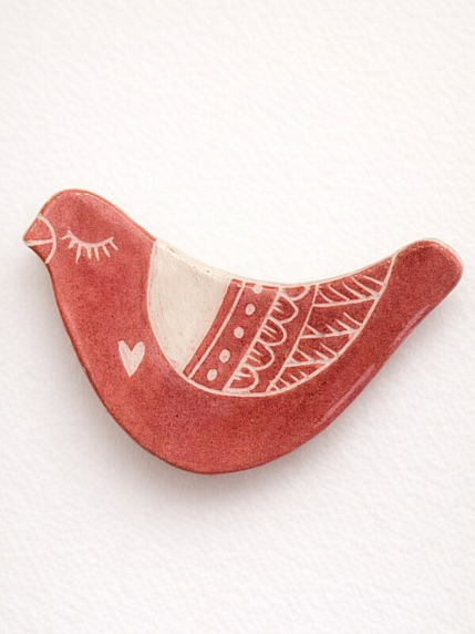 Брошь ручной работы Голубка с сердечком, розовая, керамика, фото 1.