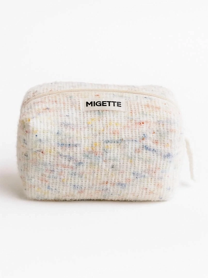 Вязаная косметичка ручной работы с карманом Мигетт, размер М, разноцветная с белым подкладом, фото 1.