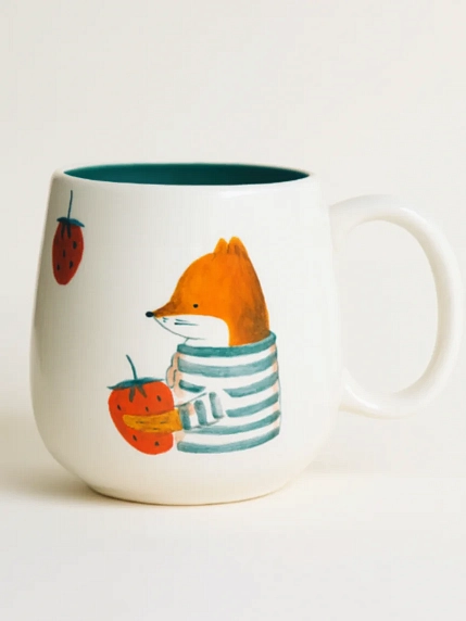 Кружка ручной работы Ким керамика с росписью Лисёнок с клубникой, фарфор, 250 мл, фото 1.