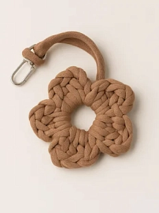 Вязаный обвес брелок «Цветок», коричневый, 6 см