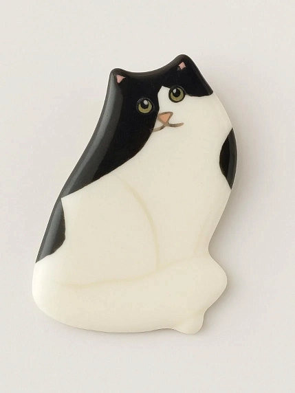 Брошь ручной работы Екатерина Юдо «Чёрно-белый кот», керамика, фото 1.