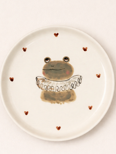 Тарелка ручной работы Ким керамика с бортиком Лягушка в жабо с сердечками, белая, фарфор, 14 см