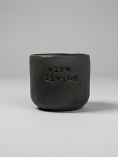 Стакан ручной работы с надписью «Slow living», коричневый, керамика, 350 мл