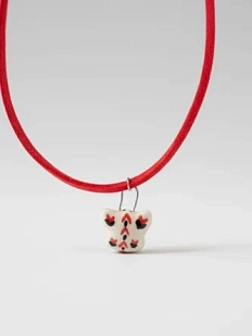 Чокер ручной работы Малёма «Бабочка» на красном замшевом шнурке, керамика