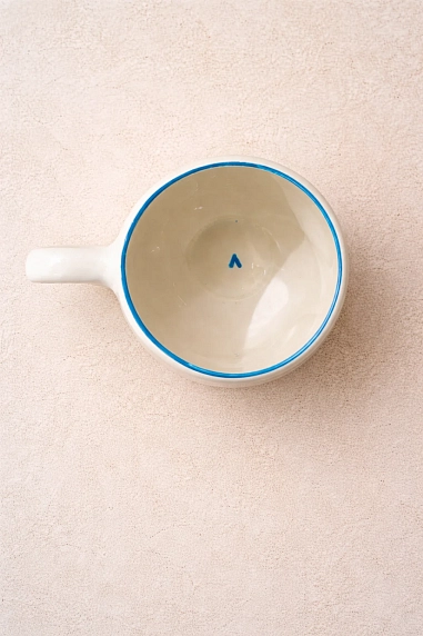 Кружка ручной работы РУКИ В ГЛИНЕ «Сегодня только по любви», синяя, керамика, 400 мл, мятая, фото 2.