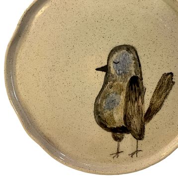 Тарелка ручной работы «Птичка с чёрным клювом», керамика, 18,5 см, фото 3.