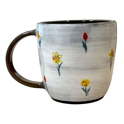 Кружка ручной работы Ким керамика с росписью Лис с нарциссами и тюльпанами, 500 мл, белая, фото 2.