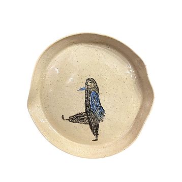 Тарелка ручной работы «Олушка шагает», керамика, 14,5 см, фото 1.