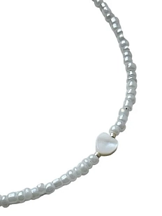 Чокер ручной работы с сердечком, белый, бисер