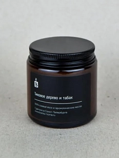 Свеча «Тиковое дерево и табак»