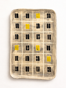 Тарелка ручной работы «Панелька», серая, керамика