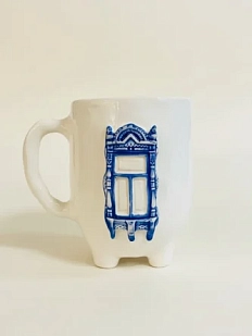 Кружка ручной работы на ножках Быкова керамика «Окно с синими ставнями» № 1, керамика, 250 мл