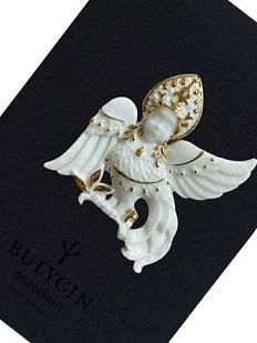 Брошь ручной работы Bulygin «Сирин», фарфор, бело-золотистая