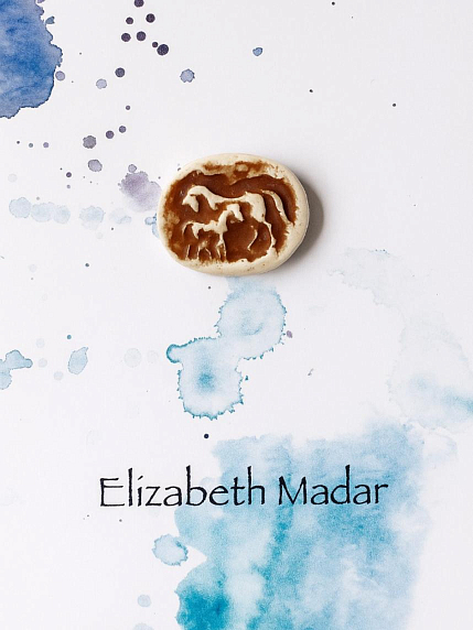 Брошь ручной работы «Лошадь с жеребенком » коричневая, керамика, фото 1.