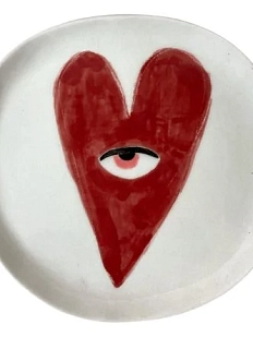 Тарелка ручной работы «Красное сердечко с глазом», белая, 18 см