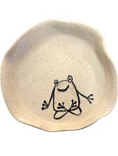 Тарелка ручной работы «Лягушка», керамика, 9 см