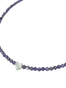 Чокер ручной работы с фианитами и сердечком из перламутра