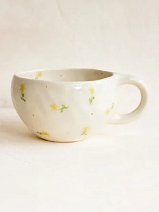 Кружка ручной работы «Желтые цветочки», белая, керамика, 500 мл