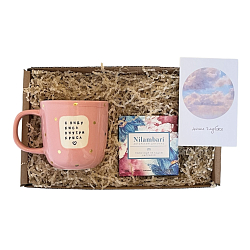 Подарочный набор с розовой кружкой «С виду киса» и шоколадом