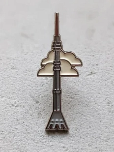 Металлический значок Heart of Moscow «Останкинская башня», серебристый, серия Москва