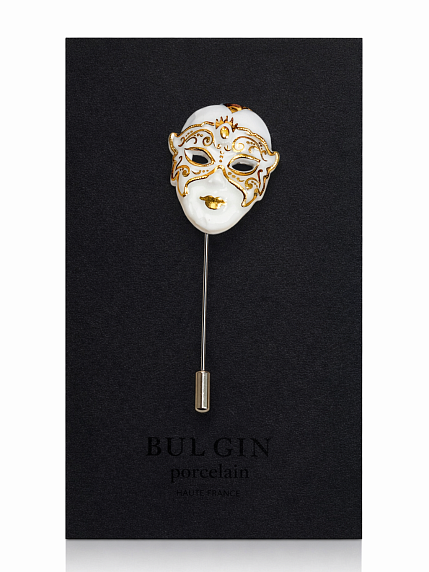 Брошь ручной работы Bulygin «Венецианская маска», фарфор, бело-золотистая, фото 1.