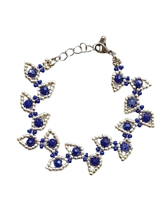 Браслет ручной работы из бисера «Капли»