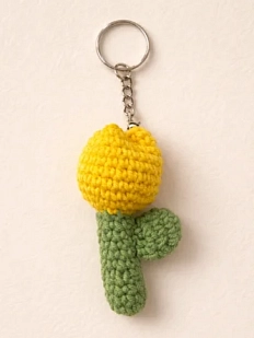 Вязаный брелок Цилинская «Тюльпан», желтый, 7 см