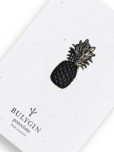 Брошь ручной работы Bulygin «Ананас», фарфор, чёрно-серебристая