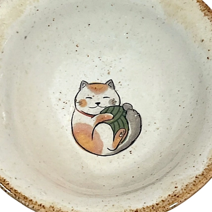 Блюдце ручной работы Керемет «Котик с клубком», коричневое, керамика, 12 см, фото 2.