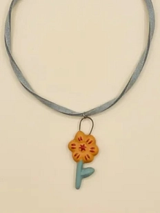 Чокер ручной работы Малёма «Цветочек» на белом замшевом шнурке, керамика