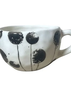 Кружка ручной работы Катя Вебер «Одуванчики», чёрная, керамика, 350 мл, круглая