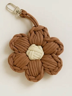 Вязаный обвес «Цветок», коричневый, 10 см