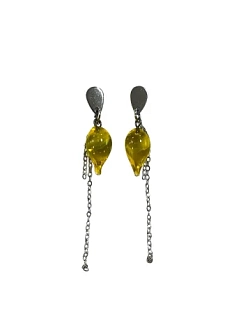 Серьги-гвоздики Керко с цепочкой жёлтые листочки, стекло