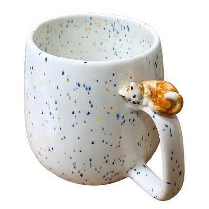 Кружка ручной работы Маковка капля с фигуркой на ручке «Котик», белая, 350 мл, фото 2.