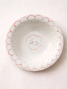 Тарелка ручной работы Домик на дереве "Кролик с бантиком", глубокая, керамика, 18 см