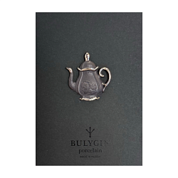 Брошь ручной работы Bulygin «Кофейник», чёрная с серебром, фарфор