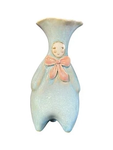 Ваза ручной работы «Собеседник», с розовым бантиком, голубая, керамика