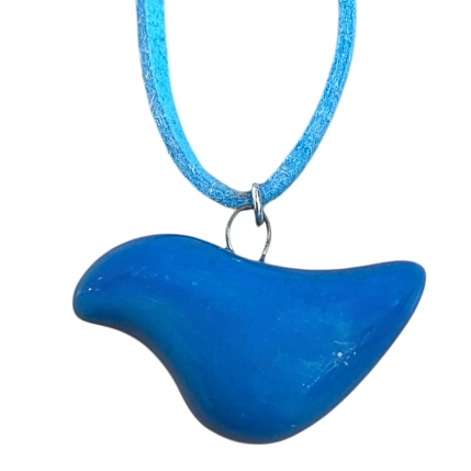 Чокер ручной работы Ceramission «Птичка» на замшевом шнурке, голубой, керамика, фото 1.