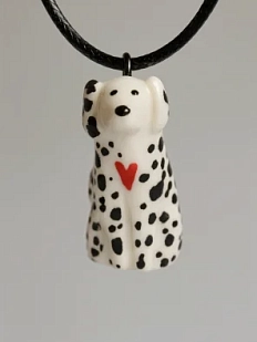 Подвеска ручной работы Боттери керамика с собачкой «Далматинец сидящий»‎, керамика