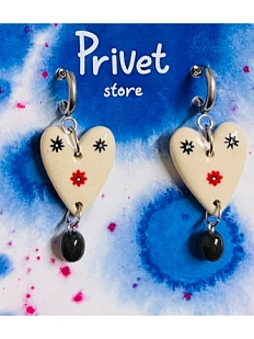 Серьги-конго ручной работы Звер с бусиной «Сердце с черными и красными цветами», керамика